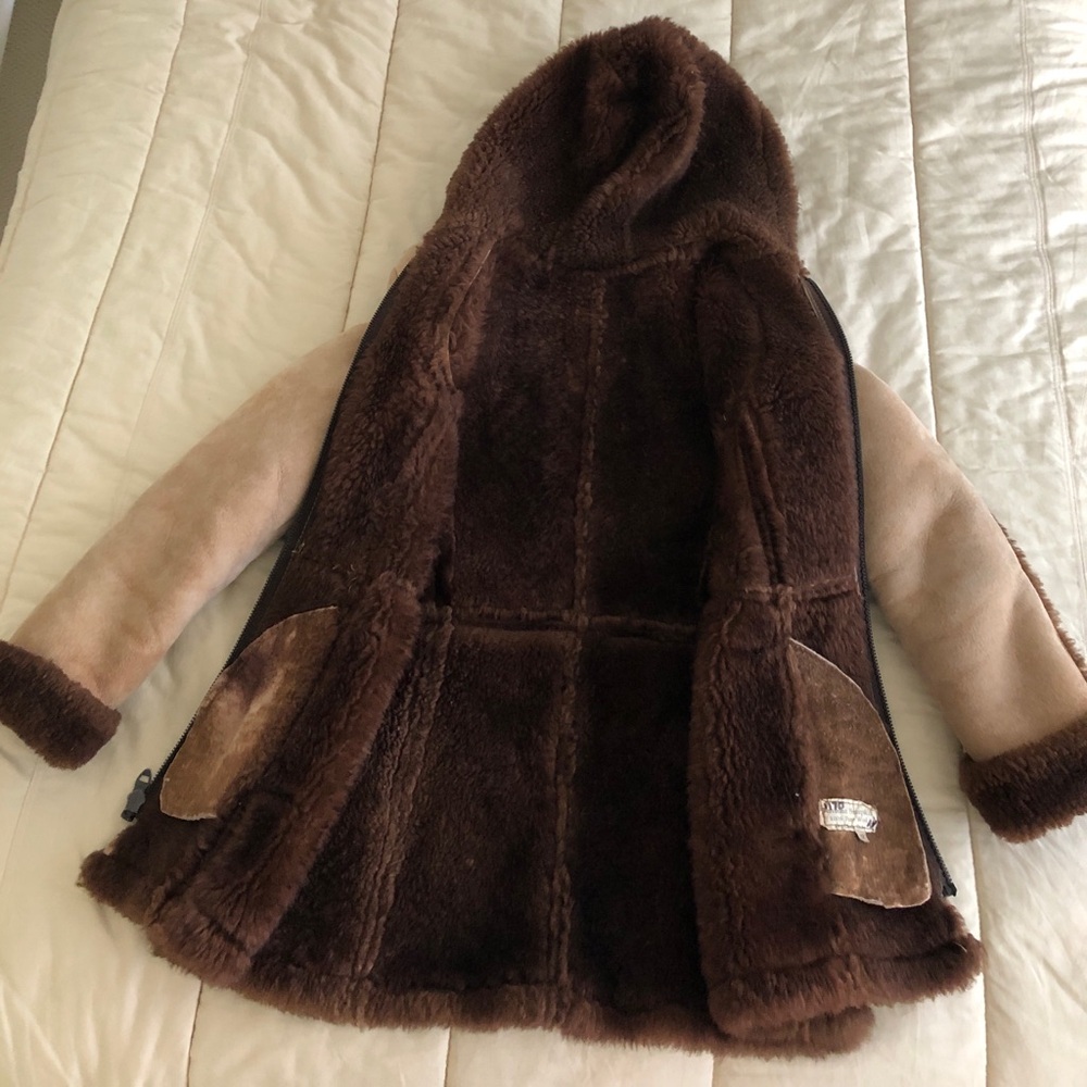 Vintage Sheepskin Shearling Coat with Hood Size 12 (See Description re Size) - Picture 3 of 16